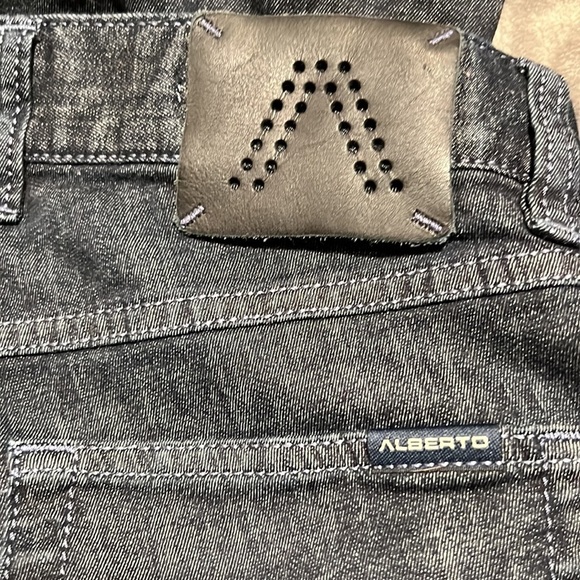 Alberto jeans Luxury T400  light denim modern fit W33 L32 - Picture 8 of 8